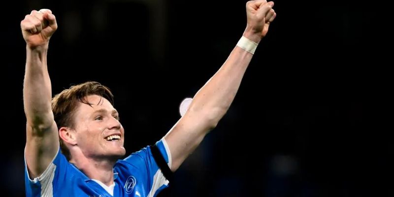 McTominay nhận được sự công nhận của NHM